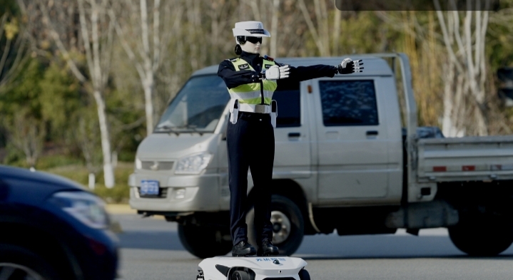OMODA dan JAECOO Tampilkan AiMOGA Robotics Diajang BIAE 2026