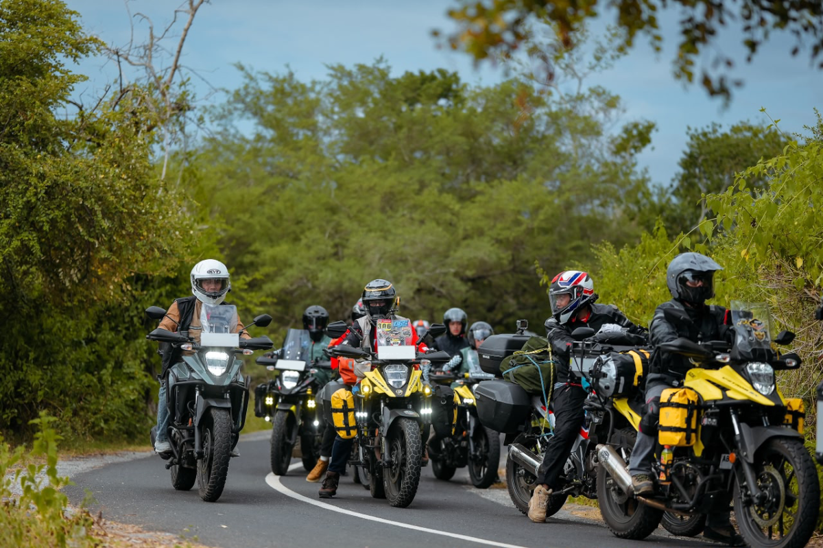 Suzuki V-Strom 250SX Uji Ketangguhan Lintas Pulau Di Acara Adventure Tourer